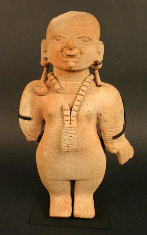 Figura antropomorfa femenina