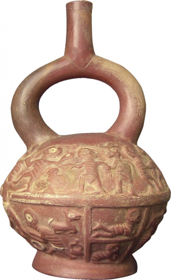 El mundo de los vivos y el mundo de los muertos. Botella de cerámica. Moche, costa centro norte del Perú, 1-700 d.C. / Colección Museo Colchagua, PE-MCOL 01 (250 x 130 mm).