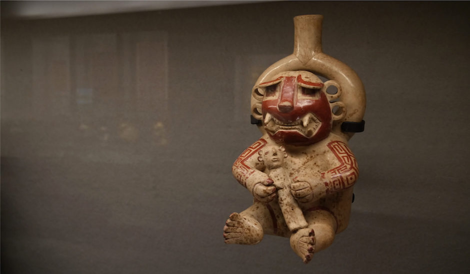 Ser mitad humano mitad animal. Botella, cerámica Moche, costa centro norte del Perú, 1-700 d.C. / Colección Museo Chileno de Arte Precolombino, 3101 (230 x 130 mm).