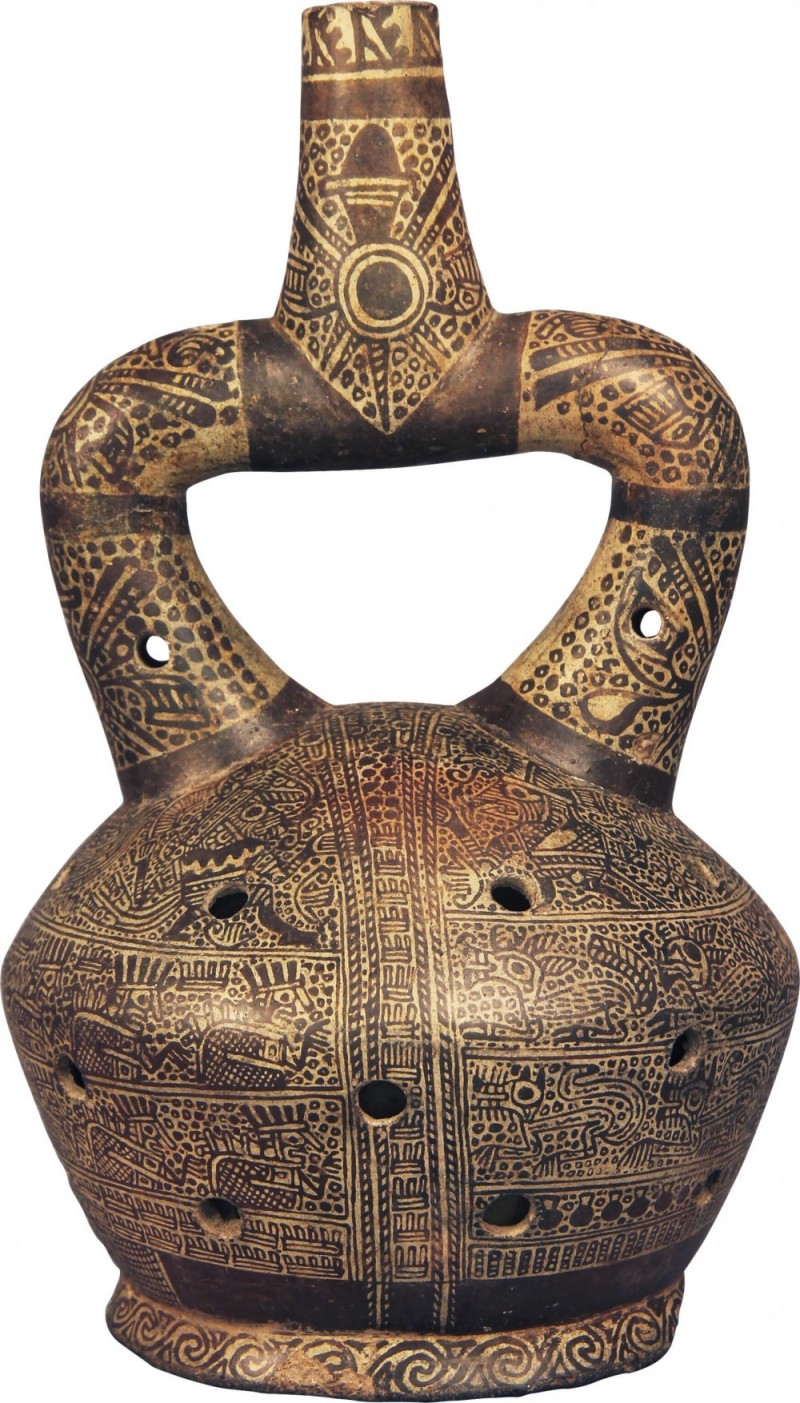Escena de entierro de un gobernante. Botella de cerámica. Moche, costa centro norte del Perú, 400- 600 d.C./ Colección Museo Chileno de Arte Precolombino, 2918 (225 x 133 mm).