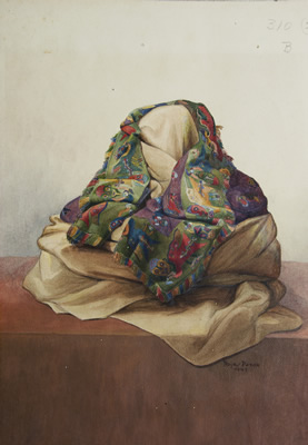 “En la segunda capa policroma aparece un manto de fondo café violáceo de algodón, con figuras bordadas y en fondo verde figuras de aves humanizadas”. Tercera Fase. Acuarela, Pedro Rojas Ponce, 1941. 47, 5 x 36 cm (INC/MNAAHP, Inv. AT-1382)